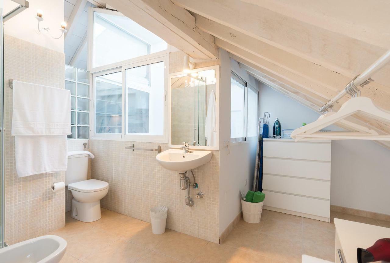 Loft Con Gran Terraza En Primera Linea De Playa Málaga Eksteriør billede
